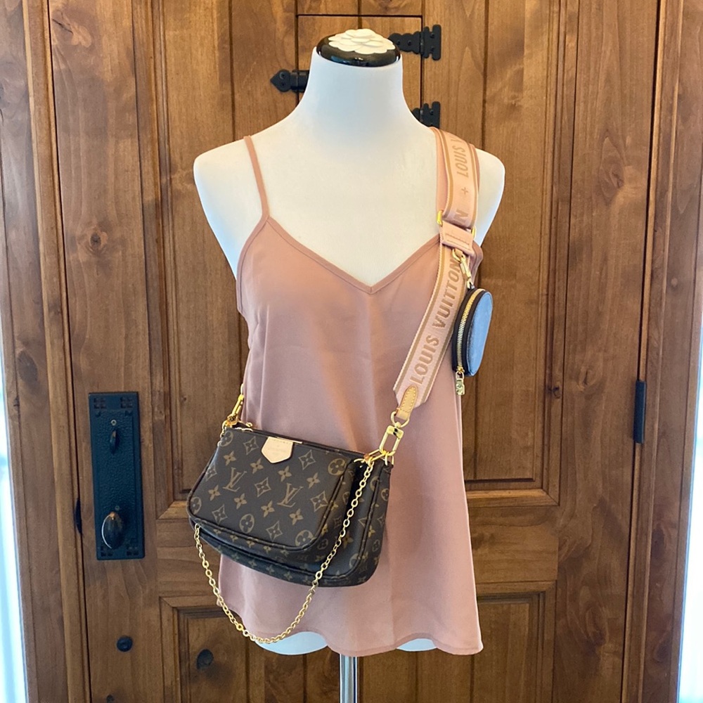 Louis Vuitton Multi Pochette Accessoires - Picture 1 of 11